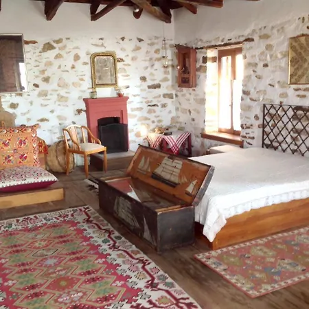 Holiday Epar.od. Agrias Mileon Ferienhaus